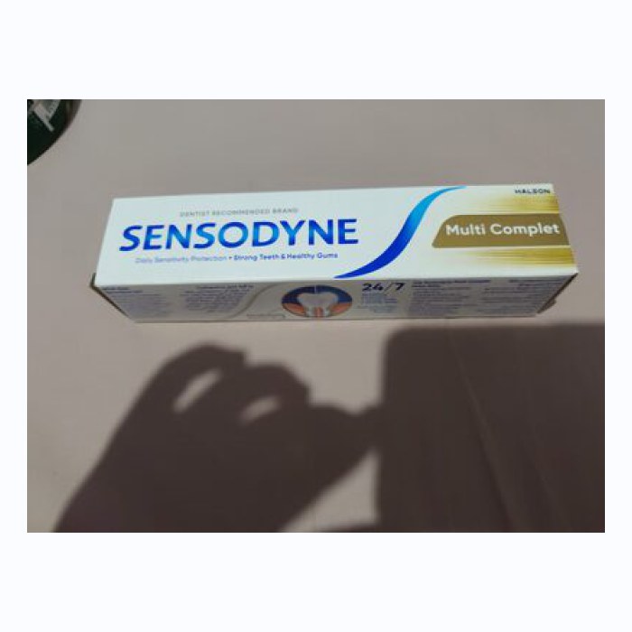 Daily sensitivity protection+ strong teeth & hea